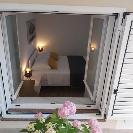 Apartments Ka - Ro บาร์บินเย ภายนอก รูปภาพ