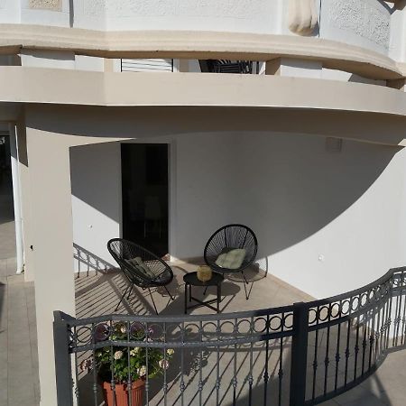 Apartments Ka - Ro บาร์บินเย ภายนอก รูปภาพ