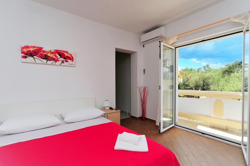Apartments Ka - Ro บาร์บินเย ห้อง รูปภาพ