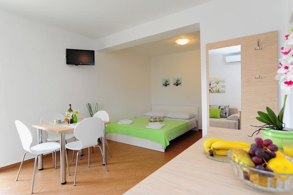 Apartments Ka - Ro บาร์บินเย ห้อง รูปภาพ